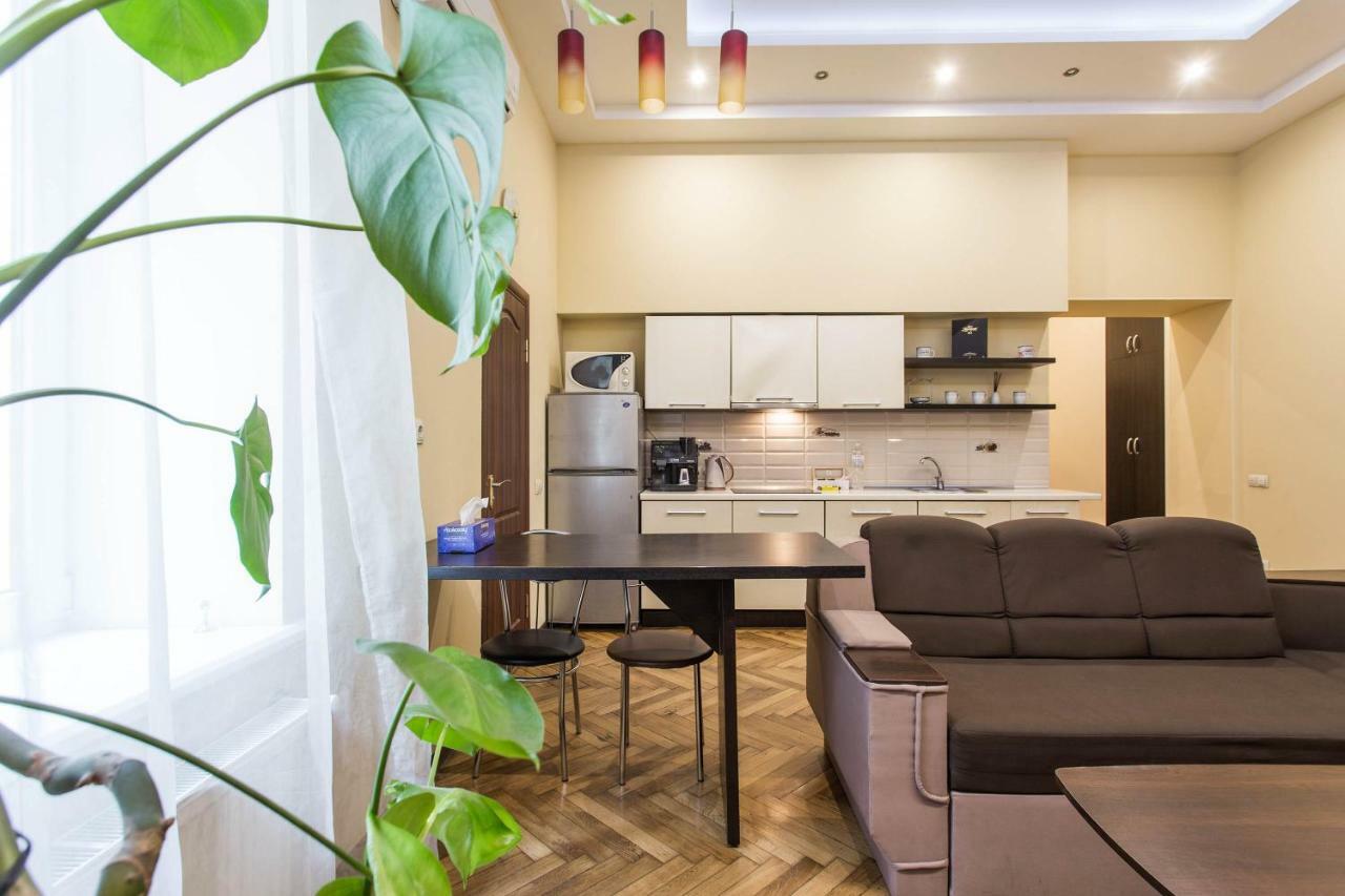 Odessa 3Bedroom Deribas Apartment المظهر الخارجي الصورة